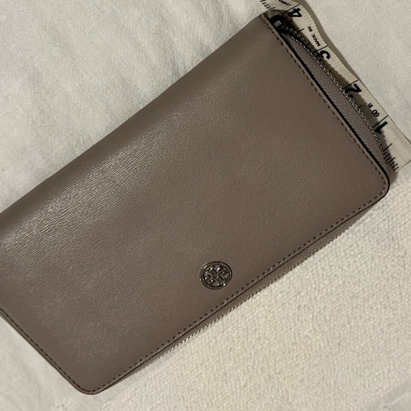 Tory Burch wallet - Picture 5 of 5